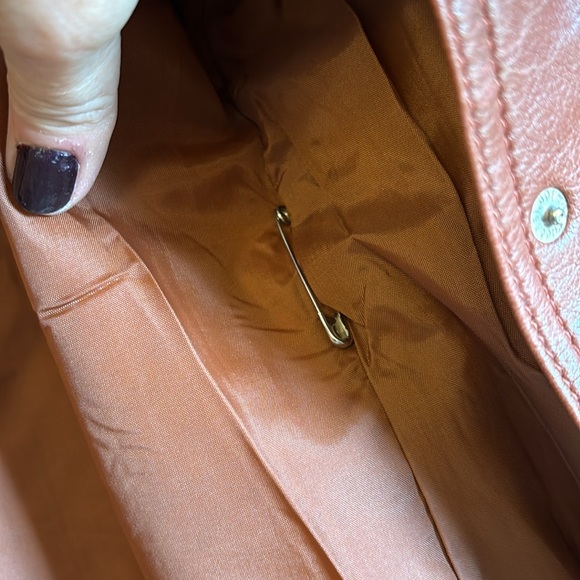 VINTAGE Brown Faux Leather Belted Shirt Jacket Size SMALL MEDIUM Pearl Snap 70s - Picture 17 of 17